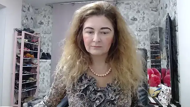 Helen1974 online show from 01/13/25, 03:23