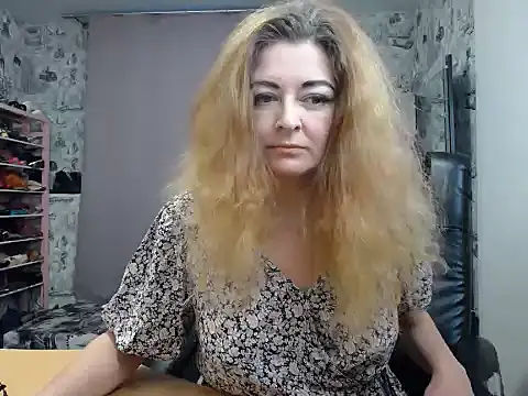 Helen1974 online show from 03/12/25, 03:18