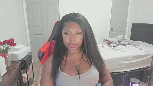 Snapshot of demi_xoxo chatting on 09/09/25, 02:44 demi xoxo online show from 09/09/25, 02:44