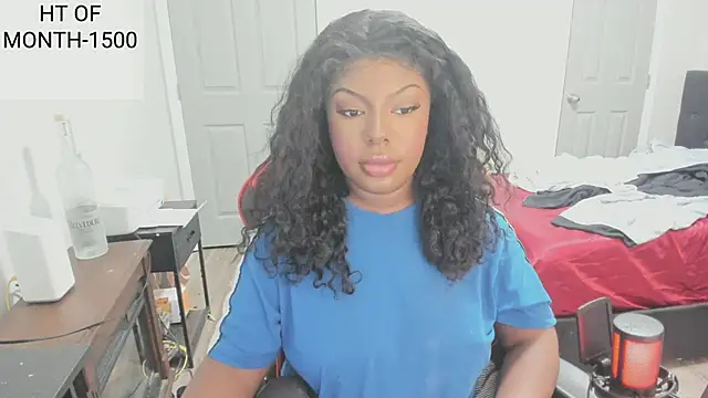 Snapshot of demi_xoxo chatting on 11/08/25, 04:56 demi xoxo online show from 11/08/25, 04:56