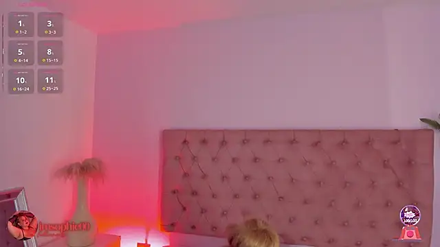 sophiarossee  online show from 09/18/25, 03:36