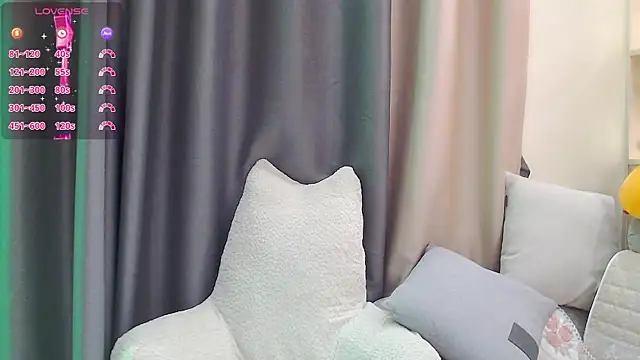 Snapshot of Duludulu_007 chatting on 03/07/25, 05:40 Duludulu 007 online show from 03/07/25, 05:40