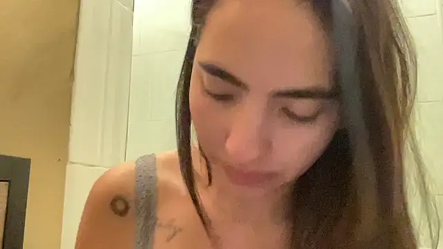 Sophi  a online show from 01/17/26, 02:11