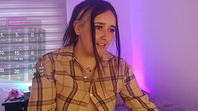 Snapshot of Megan_FE chatting on 01/09/25, 05:11 Megan FE online show from 01/09/25, 05:11