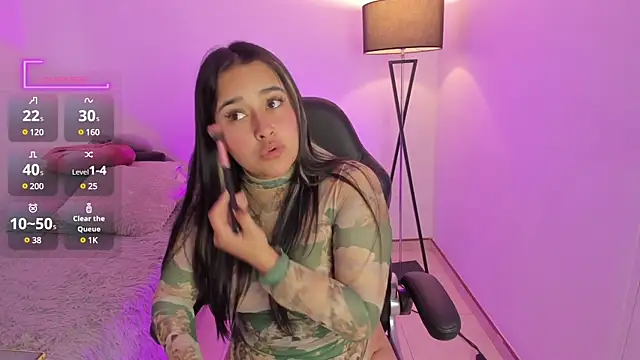 Snapshot of Megan_FE chatting on 01/12/25, 05:22 Megan FE online show from 01/12/25, 05:22