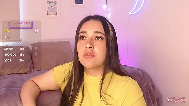 Snapshot of Megan_FE chatting on 02/06/25, 01:54 Megan FE online show from 02/06/25, 01:54