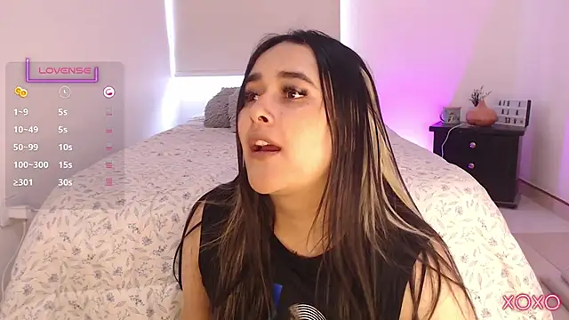 Snapshot of Megan_FE chatting on 03/20/25, 03:58 Megan FE online show from 03/20/25, 03:58