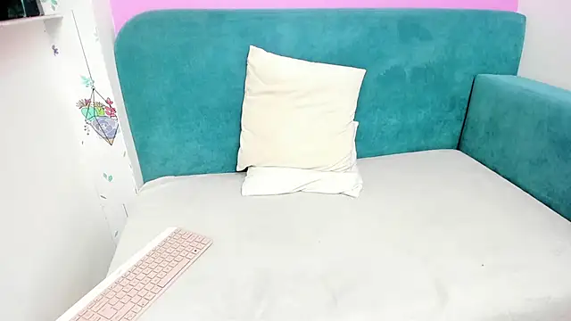 moon cake online show from 01/15/25, 03:29