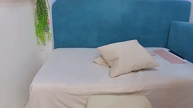 moon cake online show from 11/03/25, 11:55