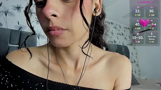 Ehotloveaxxx online show from 02/07/25, 07:06