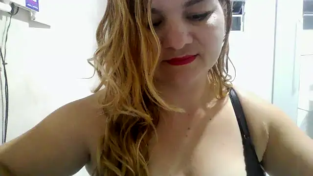 laiscibelle online show from 03/03/26, 01:12