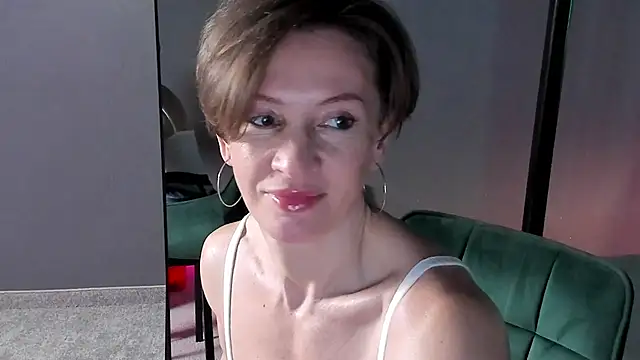 Dorothy Meyer online show from 03/12/26, 05:24