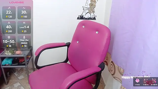 Snapshot of CristialJones_ chatting on 01/21/25, 01:43 CristialJones online show from 01/21/25, 01:43