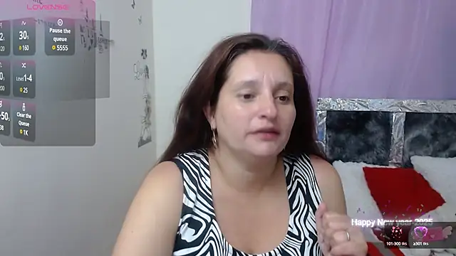 Snapshot of CristialJones_ chatting on 02/20/25, 01:51 CristialJones online show from 02/20/25, 01:51