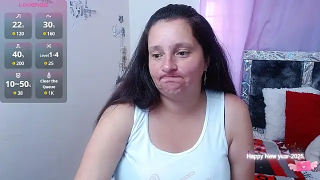 Snapshot of CristialJones_ chatting on 02/27/25, 02:21 CristialJones online show from 02/27/25, 02:21