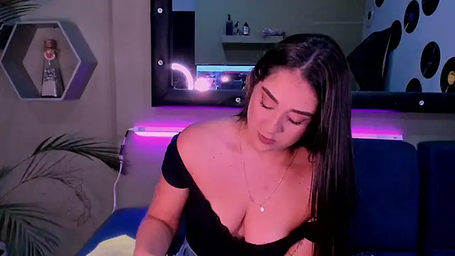 Sussy Bell01 online show from 12/09/24, 08:33