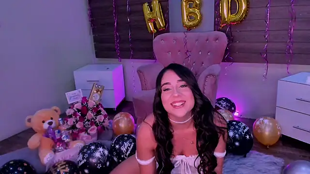 Sussy Bell01 online show from 12/19/24, 09:06