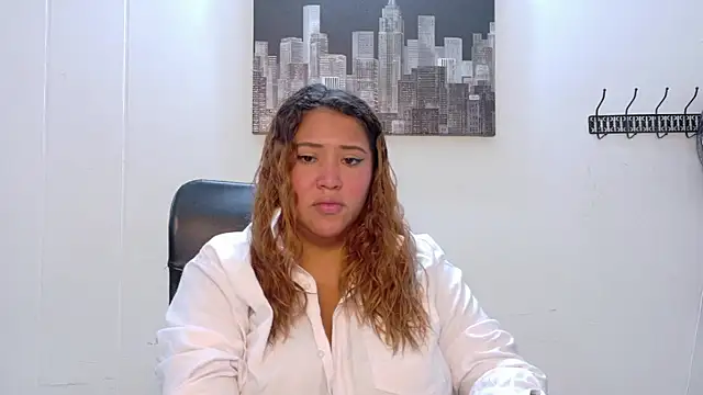 I am yours- online show from 10/30/25, 11:44