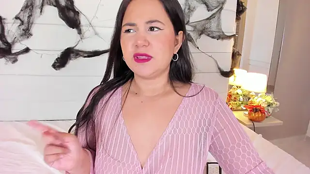 Snapshot of Lilly_2809_ chatting on 10/24/25, 04:20 Lilly 2809 online show from 10/24/25, 04:20