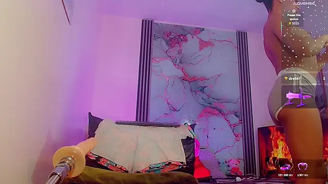  ChanellR  online show from 11/07/25, 11:21