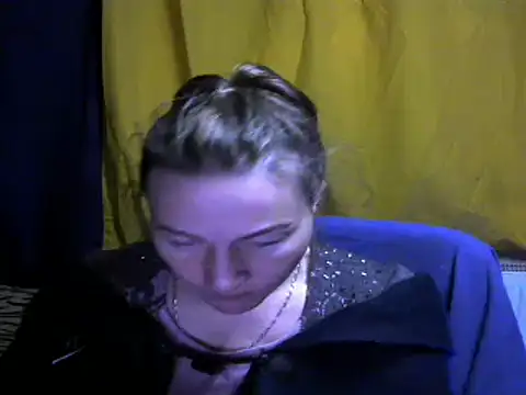 Snapshot of wLESLYMOSw chatting on 12/11/24, 08:47 wLESLYMOSw online show from 12/11/24, 08:47