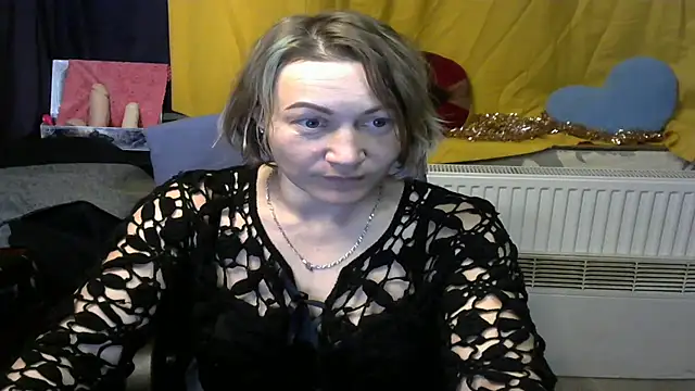 Snapshot of wLESLYMOSw chatting on 01/08/25, 11:10 wLESLYMOSw online show from 01/08/25, 11:10