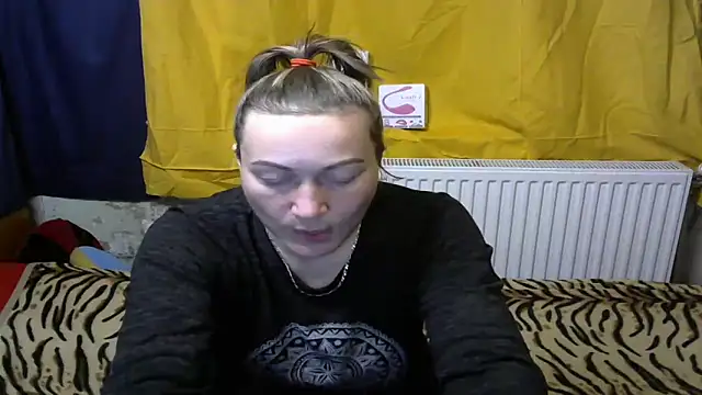 Snapshot of wLESLYMOSw chatting on 01/16/25, 04:18 wLESLYMOSw online show from 01/16/25, 04:18