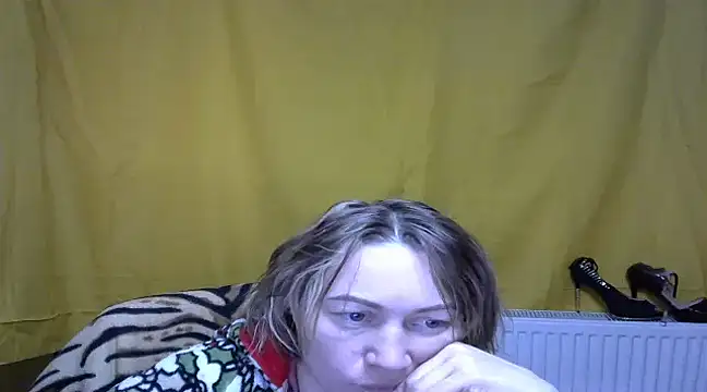 Snapshot of wLESLYMOSw chatting on 01/25/25, 12:47 wLESLYMOSw online show from 01/25/25, 12:47