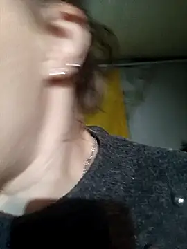 Snapshot of wLESLYMOSw chatting on 02/01/25, 09:54 wLESLYMOSw online show from 02/01/25, 09:54