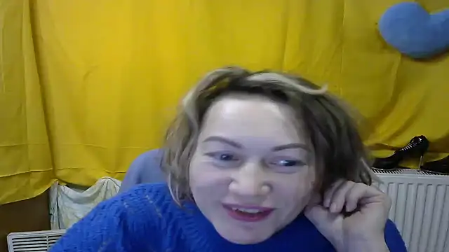 Snapshot of wLESLYMOSw chatting on 02/15/25, 03:42 wLESLYMOSw online show from 02/15/25, 03:42