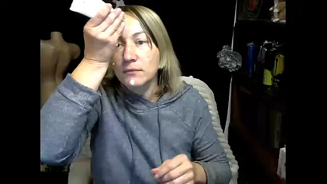 Snapshot of wLESLYMOSw chatting on 09/29/25, 09:25 wLESLYMOSw online show from 09/29/25, 09:25