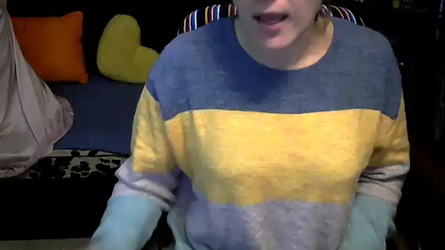 Snapshot of wLESLYMOSw chatting on 10/24/25, 09:06 wLESLYMOSw online show from 10/24/25, 09:06