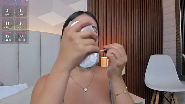 Julietasantos   online show from 12/17/25, 06:36