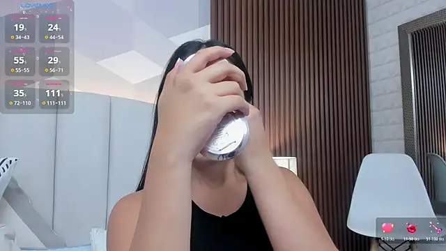 Julietasantos   online show from 03/06/26, 06:37