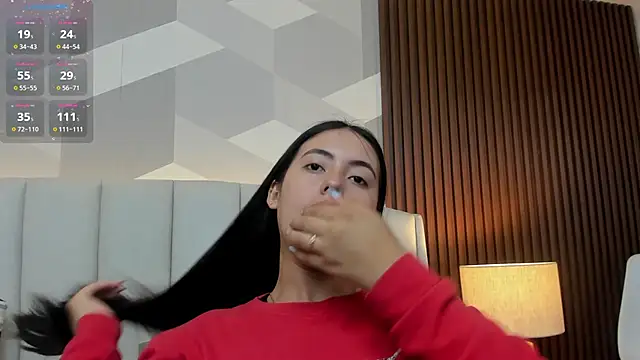 Julietasantos   online show from 04/16/26, 06:41