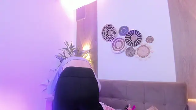 Carolina hernandez22 online show from 11/14/25, 01:10