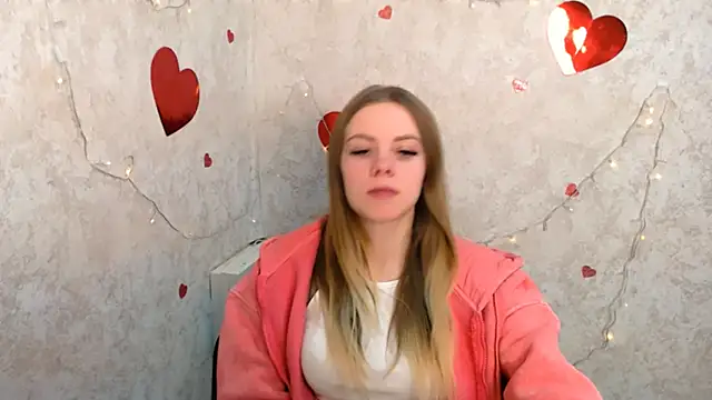 Snapshot of AliceFlirtt_ chatting on 02/24/25, 02:37 AliceFlirtt online show from 02/24/25, 02:37