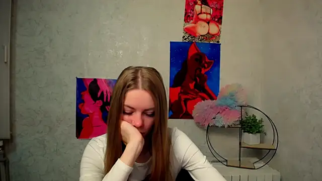 Snapshot of AliceFlirtt_ chatting on 11/21/25, 07:40 AliceFlirtt online show from 11/21/25, 07:40