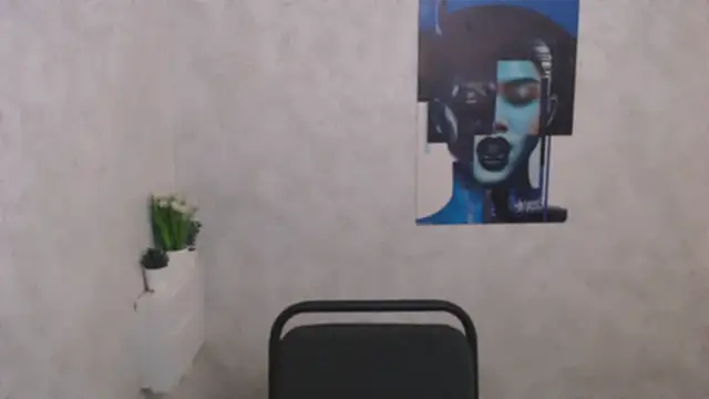 Snapshot of AliceFlirtt_ chatting on 11/22/25, 08:46 AliceFlirtt online show from 11/22/25, 08:46