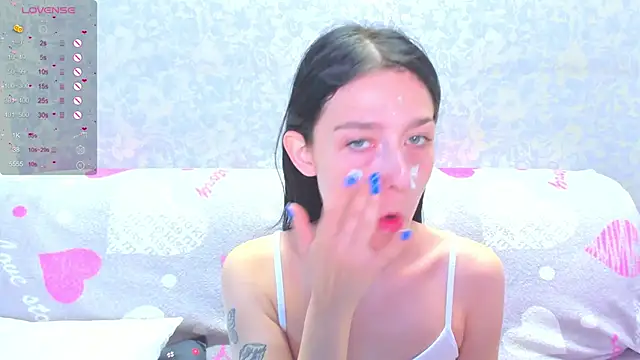 Snapshot of Vanessa_Florence chatting on 06/10/26, 01:06 Vanessa Florence online show from 06/10/26, 01:06