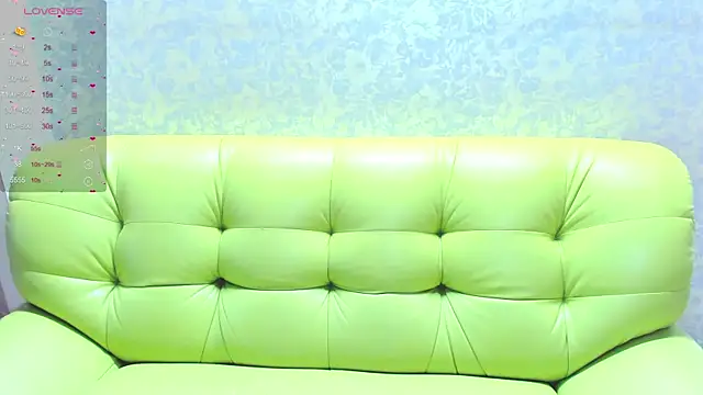 Snapshot of Vanessa_Florence chatting on 06/12/26, 01:04 Vanessa Florence online show from 06/12/26, 01:04