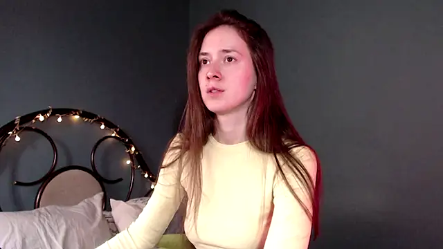 Snapshot of wow__kelly chatting on 06/02/26, 03:47 wow kelly online show from 06/02/26, 03:47