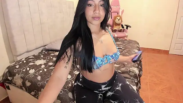 julieth hot69 online show from 12/17/24, 07:48