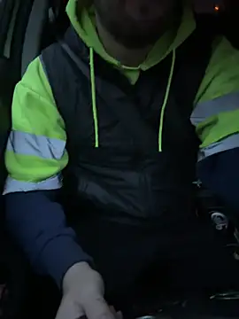 Snapshot of cussy007 chatting on 02/11/26, 07:13 cussy007 online show from 02/11/26, 07:13