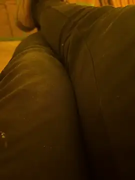 Snapshot of cussy007 chatting on 02/12/26, 01:28 cussy007 online show from 02/12/26, 01:28