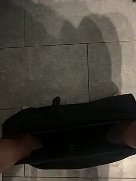 Snapshot of cussy007 chatting on 03/16/26, 05:44 cussy007 online show from 03/16/26, 05:44