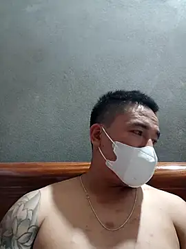 Snapshot of Vvvvvieett chatting on 10/24/25, 01:18 Vvvvvieett online show from 10/24/25, 01:18