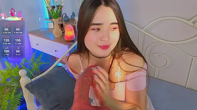 KateBleare online show from 10/24/25, 02:57