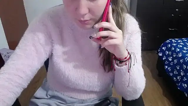 Snapshot of Luna_girlhot_ chatting on 02/21/25, 01:33 Luna girlhot  online show from 02/21/25, 01:33