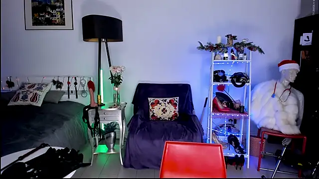 MissAliciaFD online show from 12/12/24, 04:32